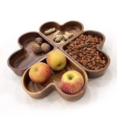 Imagem de Bandeja de madeira sólida de acácia, 4 conjuntos, doces e lanches, decoração de casa, prato de madeira em forma de coração para jantar de festa na cozinha