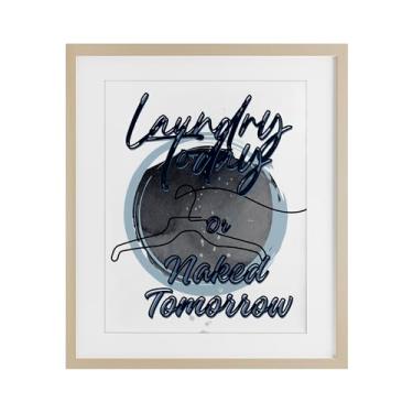 Imagem de Stupell Industries Frase de lavanderia com contorno de cabide impressão emoldurada cinza sob vidro, design de Jesse Keith, 40,6 x 33,5 cm