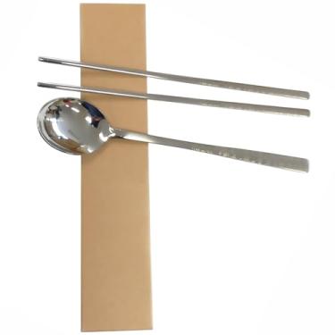 Imagem de SUPIA Talheres tradicionais coreanos de aço inoxidável, conjunto de colheres e pauzinhos com mão longa, reutilizável (prata Hunminjeongeum)