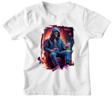 Imagem de Camiseta Infantil Caveira neon no sofa - Alearts, 10