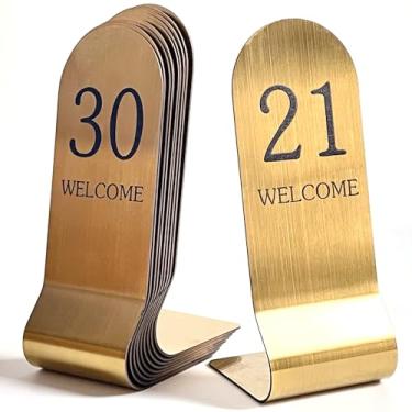 Imagem de SIWOT Cartões de lugar de aço inoxidável de 16/20 cm de altura, 10 pçs/conjunto de cartões de assento empilháveis de dupla face, números de mesa verticais, porta-cartões de metal (15 cm, preto dourado