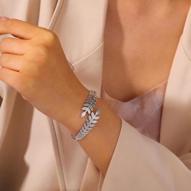 Imagem de Pulseira feminina banhada a ouro/prata 18 quilates - Pulseira delicada com gravação de folhas, pulseira hipoalergênica personalizada que não mancha, presente de aniversário de Natal, joias modernas