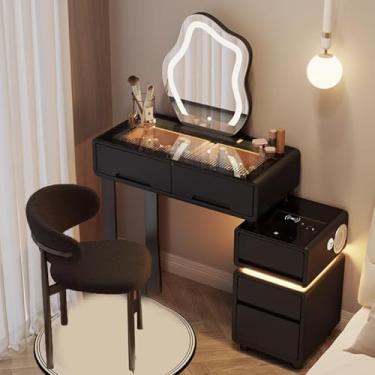 Imagem de Mesa de maquiagem inteligente com gaveta, alto-falantes e estação de carregamento, armário lateral retrátil, inclui cadeira - Mesa elegante e funcional para aplicação de maquiagem sem esforço