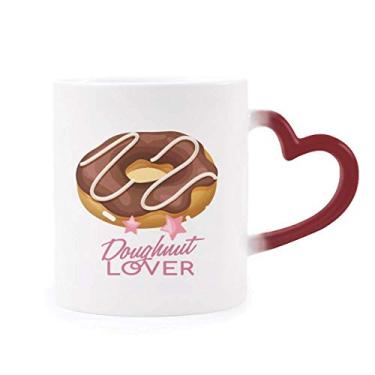 Imagem de Caneca de chocolate com rosquinha ocidental sensível ao calor vermelha que muda de cor