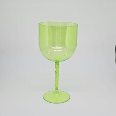 Imagem de kit 30 Taças Gin cristal coloridas 550ml - Deluma, Verde Translúcido