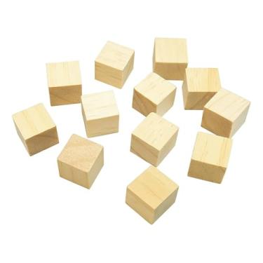 Imagem de Kit 600 Quadradinhos Cubinhos Madeira 1,5 X 1,5 X 1,5 Cm