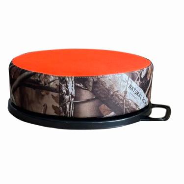 Imagem de AUSCAMOTEK Almofada de assento com tampa giratória giratória de 7,6 cm de espessura com parte superior laranja Blaze e laterais camufladas – serve para assento balde de 14 litros para caça, pesca no