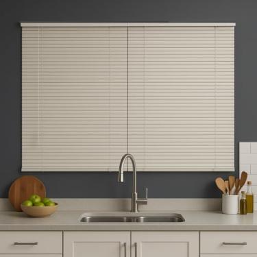 Imagem de Persiana Pronta - Persiana PVC Trilho Metálico 200larg x 140alt Branca (2 pçs)