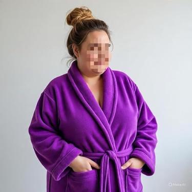 Imagem de Roupão Adulto Unissex 100% Algodão – Atoalhado Manga Curta, Ideal para Casa, Relaxamento e Após Banho (Violeta)