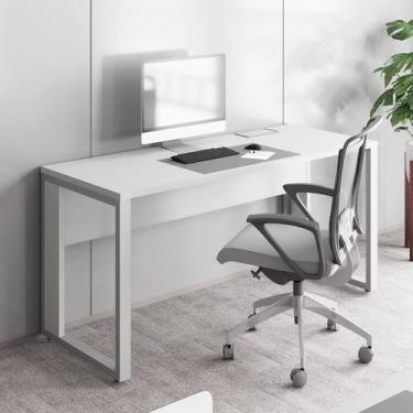 Imagem de Mesa Plataforma Individual com Caixa de Tomadas Pés Metal 120cm Indust