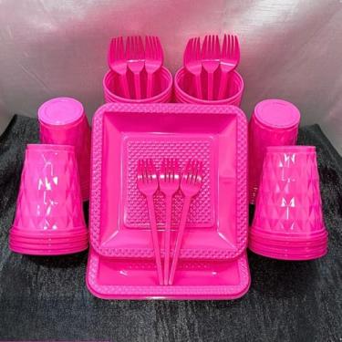 Imagem de Conjunto de luxo descartável para festas de aniversário com 260 peças Pratos quadrados de plástico colorido com efeito perolado Cores doces (Pink)