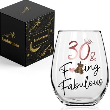 Imagem de Innfueunun Presentes de taça de vinho de 30 anos para mulheres, 30 fabulosos presentes de feliz aniversário de 30 anos, ideias engraçadas para irmã bestie avó mãe esposa, marido amigo, 30 & fabulosa