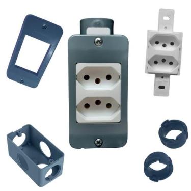 Imagem de Kit Tomada Dupla Branca 10A + Condulete 4/2pol + Placa e Adaptadores 3
