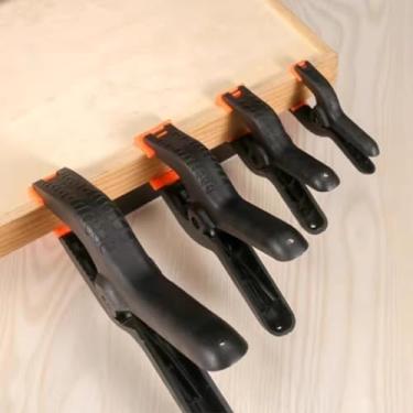 Imagem de Grampos de mola de plástico grampos ajustáveis para carpintaria DIY artesanato fotografia fundo clipes para pendurar fotos grampos de secagem de roupa (9 cm)