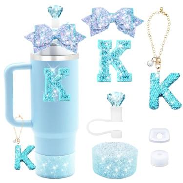 Imagem de Liangang Conjunto de acessórios de copo Stanley azul de 7 peças para copo Stanley 850 g 1,134 g, incluindo pingente de letra, tampa à prova de derramamento, canudo de diamante, canudo de laço, bota de