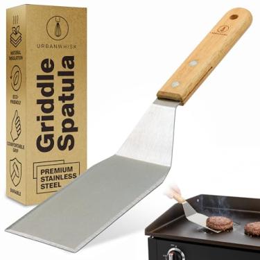 Imagem de UrbanWhisk Espátula grande para grelhar – Espátula de aço inoxidável resistente – Espátula de hambúrguer com cabo de madeira resistente ao calor, espátulas de metal de borda chanfrada larga para topo