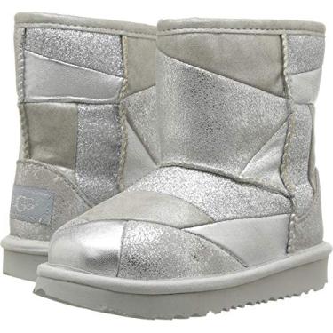 Imagem de Bota infantil cl ssica de patchwork curta Ii da UGG, Prata, 7 Toddler