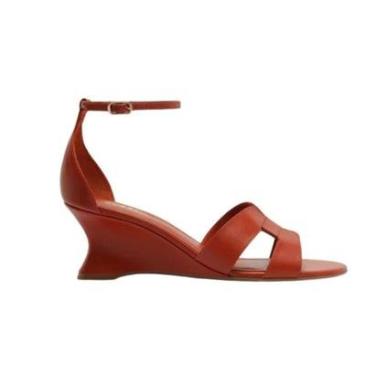 Imagem de Sandália Couro Salto Anabela Tira Vazada Lançamento Arezzo-Feminino