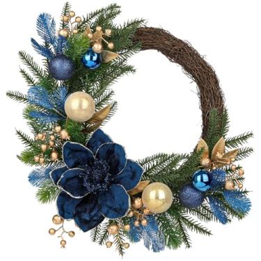 Imagem de Guirlanda de Natal de 61 cm para porta da frente – Guirlanda artificial de inverno com flor de magnônia de veludo azul, enfeites de bola, cachos de frutas vermelhas para decoração de Natal em