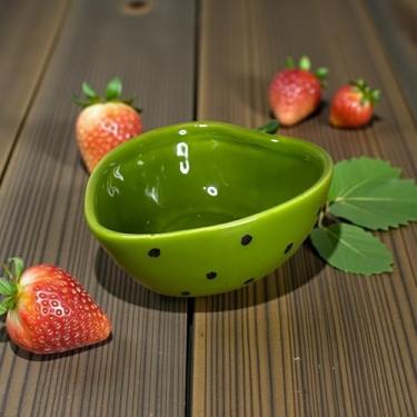Imagem de Bowl de Morango Verde Feito de Cerâmica 500ml Para Comer Frutas Decorado