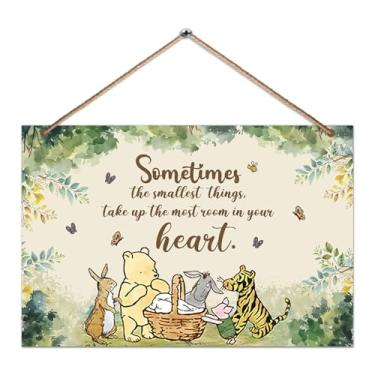 Imagem de 1 peça de placa de chá de bebê com citações do Ursinho, decoração de parede do Pooh, presentes de parede Sometimes the Most Things, adorável placa de Winnie para berçário, casa, quarto, suprimentos de