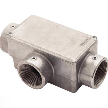 Imagem de Condulete fixo 1.1/2" tipo "T" - com tampa / rosca BSP / sem pintura -