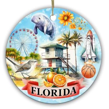 Imagem de Sportyzen Enfeite de Natal Florida State 2025 – Lembrança de viagem Sunshine State com palmeiras, ônibus espacial, mockingbird e cena de praia – Decoração de árvore de Natal e lembrança de presente da