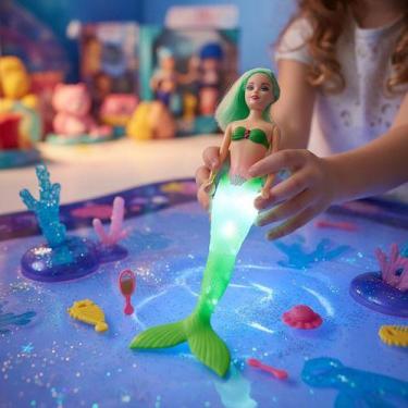 Imagem de Brinquedo Sereia Grande 35cm com Luz Led Colorida e 2 Mini Sereias - M