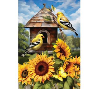 Imagem de Briarwood Lane Bandeira da casa dos pintassilgos e girassóis