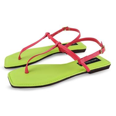 Imagem de Sandália Rasteira Feminina Tira Fina Bico Quadrada Estilo