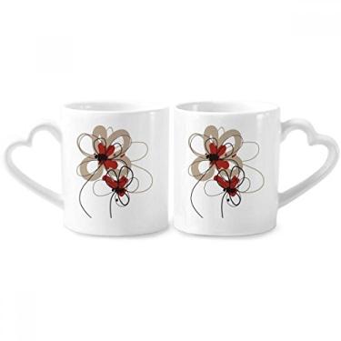 Imagem de Conjunto de canecas de porcelana para casal de flores com pintura de plantas e alça de coração