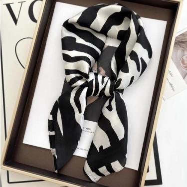Imagem de Bandana Feminina De Cetim Macio 70x70cm Imitação De Seda Lenço Quadrad