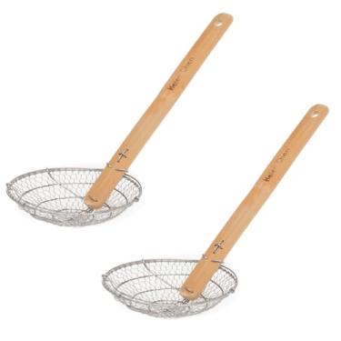 Imagem de Helen's Asian Kitchen Aranha, malha de aço inoxidável com alça de bambu natural, cesta de filtro de 12,7 cm, conjunto de 2, tamanho único, prata