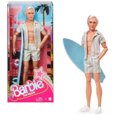 Imagem de Boneco Ken Barbie The Movie conjunto listrado rosa e verde prancha de surf e tênis brancos corpo articulado embalagem expositora 2024