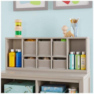 Imagem de Organizador de bancada infantil para artesanato Martha Stewart Crafting Kids’ Cubby Organizer cinza com nichos e 6 cestos tecidos