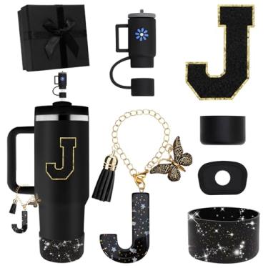 Imagem de Miglaja Acessórios pretos para copos Stanley 850.5 g 1,134.0 g, todos os acessórios caixa de presente contêm topo de palha de flor, bota de silicone, adesivos de letras e pingentes, conjunto de tampa