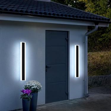 Imagem de Mikeru Pacote com 2 lâmpadas de parede LED de 79,8 cm de comprimento, 6000 k luz de parede externa moderna branca fria Ip65 à prova d'água em acrílico preto para varanda luminárias externas, luzes de