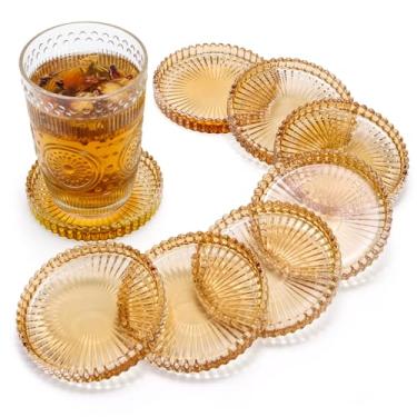 Imagem de Elsjoy Pacote com 8 porta-copos de vidro de 10 cm para bebidas, conjunto moderno de porta-copos transparente em tom âmbar, placas de suporte de vela de pilar de vidro de cristal redondo para centros