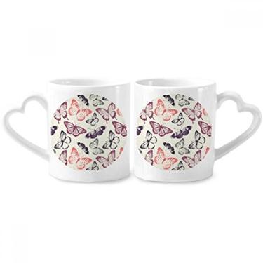 Imagem de Borboleta em fundo rosa pálido conjunto de canecas de porcelana para casal amante xícara de cerâmica alça de coração