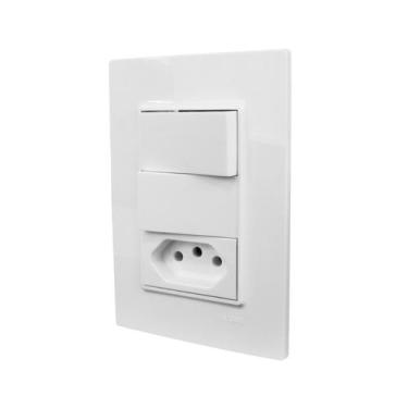 Imagem de Conjunto Espelho 4x2 com 2 Interruptores Simples + 1 Tomada 10A 250V L