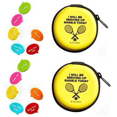 Imagem de Amortecedor de vibração de tênis em embalagem de presente engraçada com zíper (pacote com 6). Melhor amortecedor para sua raquete e cordas, Mottos Pack of 2