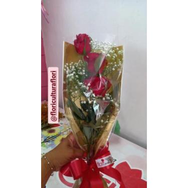 Imagem de Arranjo com 3 rosas vermelhas naturais - Floricultura Flori 