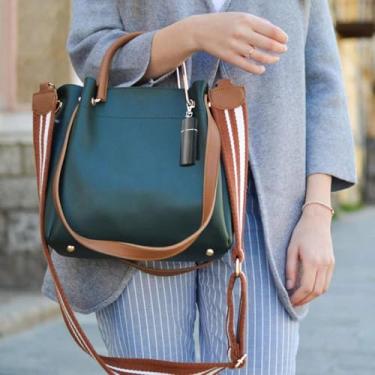 Imagem de Cinzeiro de bolso portátil com tampa Cinzeiro de cigarro à prova de vento com chaveiro