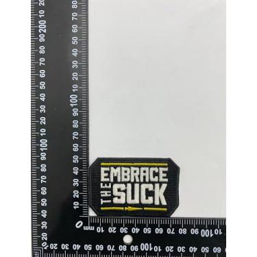 Imagem de Embrace The Suck Patch bordado - Remendos bordados engraçados que brilham no escuro, remendo de moral tático militar com fecho de , adesivos para mochilas, jeans, jaquetas, coletes e chapéus
