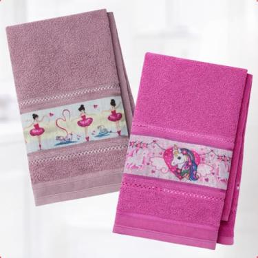Imagem de KIT 2 Toalhas de Banho Infantil Felpuda Para Criança Com Faixa Decorada (Menina - Cetim Bailarina e Pink Unicórnio)
