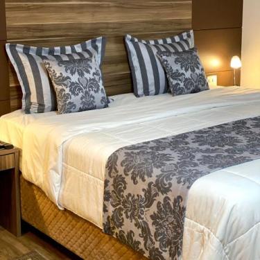 Imagem de Kit Peseira Xale para Cama Jacquard 2 Capas de almofada 2 Porta Traves
