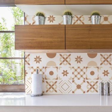 Imagem de Papel de Parede Cozinha Azulejo Português Mocha Rolo 57x270 - Quartinh