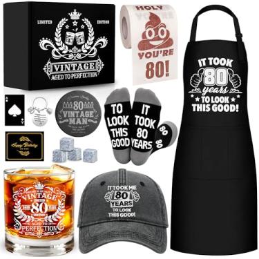 Imagem de Presentes de aniversário de 80 anos para homens, conjunto de copos de uísque, suprimentos de festa de 80 anos, com porta-copos de vidro de uísque de 325 ml, boné de beisebol de pedra, avental de meia