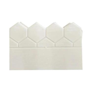 Imagem de Moldes De Concreto Para Bordas De Jardim De Fácil Operação, Moldes Par