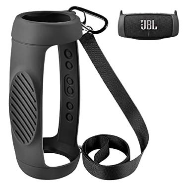 Imagem de Capa de silicone para caixa de som JBL Charge 5 à prova d'água Bluetooth portátil, gel protetor para viagem com pele macia, bolsa de borracha à prova d'água com alça de ombro e mosquetão - preta